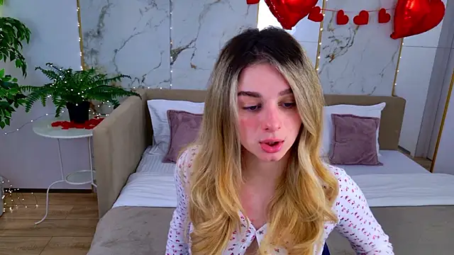 SweetyLicky online show from 16, 2, 2026