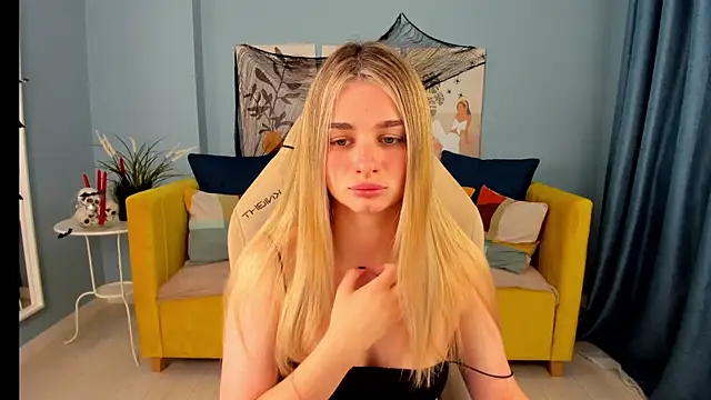 SweetyLicky online show from 23, 10, 2025