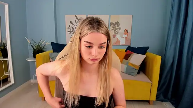 SweetyLicky online show from 22, 10, 2025