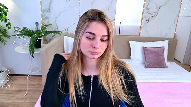 SweetyLicky online show from 17, 5, 2026