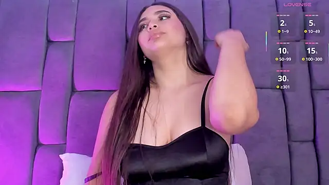 Snapshot of LeylaWoods chatting on 28, 9, 2025 LeylaWoods online show from 28, 9, 2025