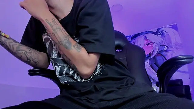 Snapshot of Fran_Boy chatting on 16, 9, 2025 Fran Boy online show from 16, 9, 2025