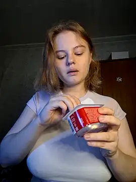 SlipperSherry online show from 2, 12, 2025