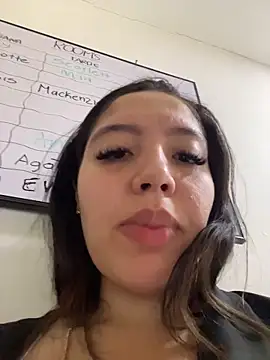 MiaFarkash online show from 12, 11, 2025