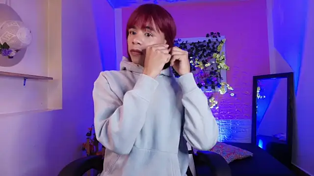 Katy bratz  online show from 3, 10, 2025