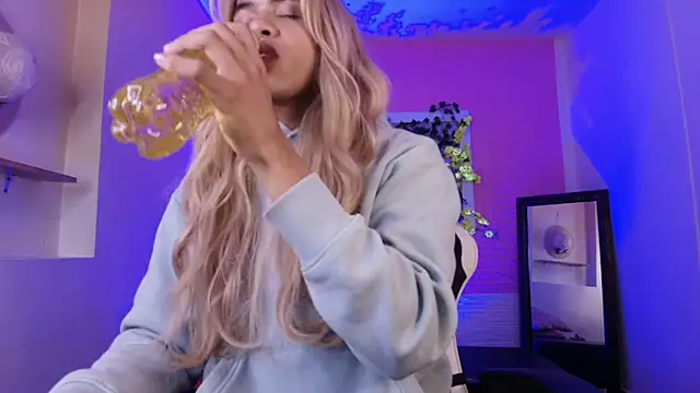 Katy bratz  online show from 29, 9, 2025