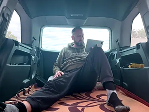 Snapshot of Comadrejaja chatting on 14, 12, 2025 Comadrejaja online show from 14, 12, 2025