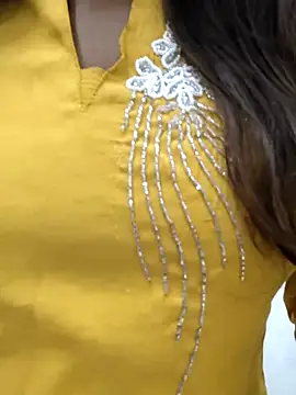 Kayna Rawat online show from 5, 11, 2025