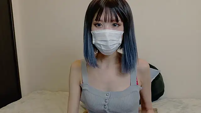 sarina at online show from 5, 5, 2026