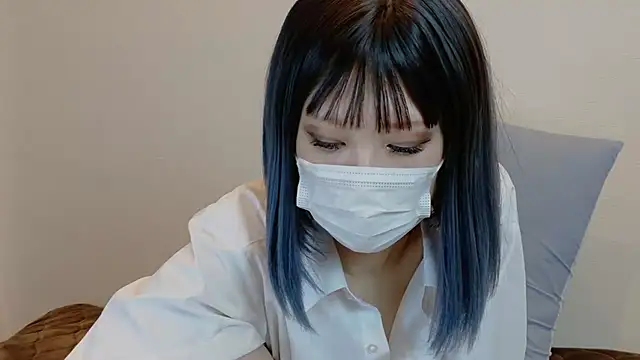 sarina at online show from 30, 11, 2025