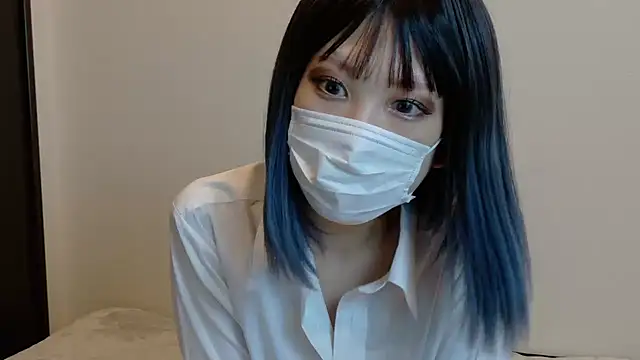 sarina at online show from 30, 9, 2025