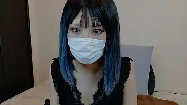 sarina at online show from 17, 11, 2025