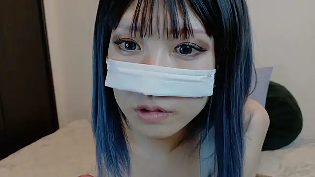 sarina at online show from 24, 3, 2026