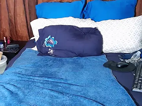 Snapshot of BOUNCINGASSX chatting on 15, 7, 2026 BOUNCINGASSX online show from 15, 7, 2026