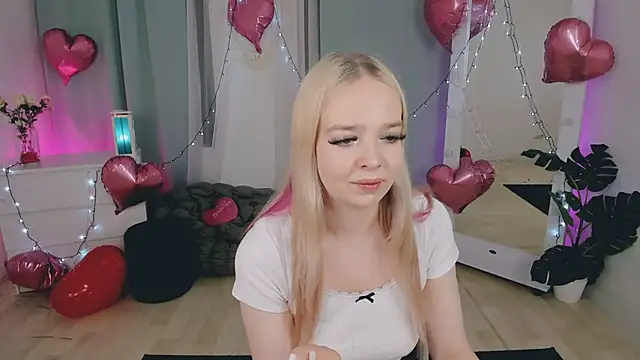 Snapshot of BellaMontgomery chatting on 25, 2, 2026 BellaMontgomery online show from 25, 2, 2026