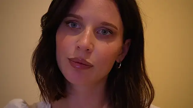 ellaa91 online show from 9, 6, 2026