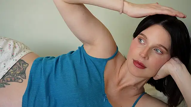 ellaa91 online show from 25, 4, 2026
