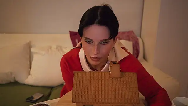 Snapshot of ellaa91 chatting on 29, 11, 2025 ellaa91 online show from 29, 11, 2025