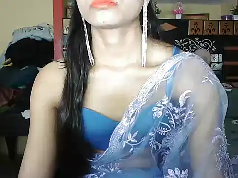 ROSE GOLDE online show from 6, 10, 2025