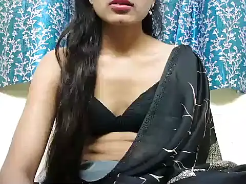 ROSE GOLDE online show from 20, 9, 2025