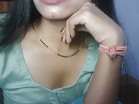 ROSE GOLDE online show from 17, 5, 2026