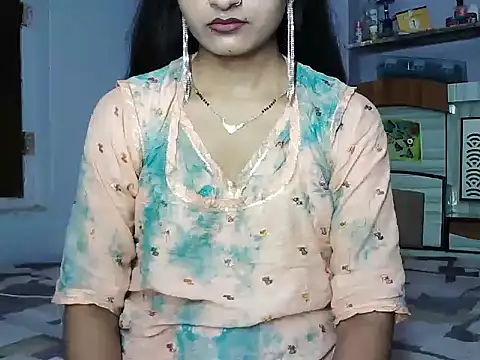 ROSE GOLDE online show from 18, 6, 2026