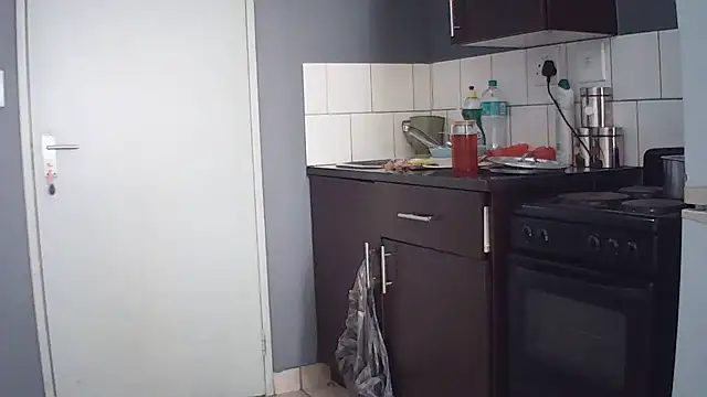 CouplesX96xx online show from 10, 4, 2026