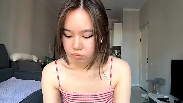 Wow Akemi online show from 28, 10, 2025