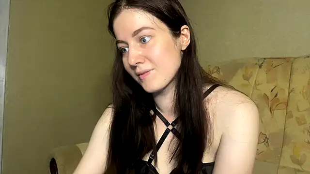 Snapshot of Marinpeach chatting on 1, 11, 2025 Marinpeach online show from 1, 11, 2025