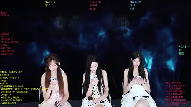 Snapshot of EYgirl222 chatting on 16, 11, 2025 EYgirl222 online show from 16, 11, 2025