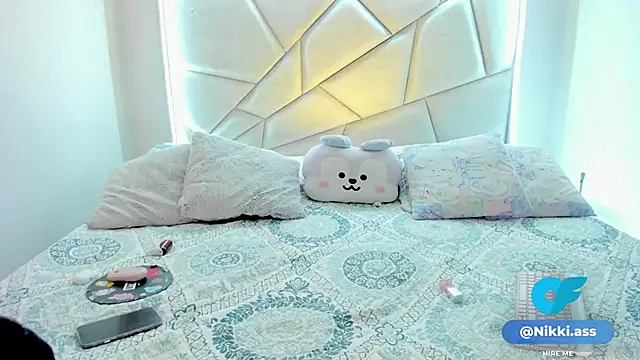 Sweeetcurvyx online show from 6, 3, 2026