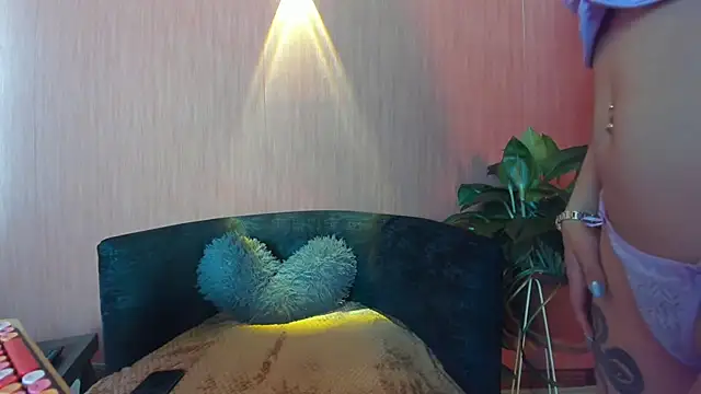 DanielaMonroe online show from 28, 2, 2026