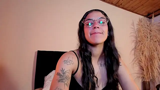 DanielaMonroe online show from 9, 5, 2026