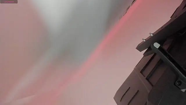 Snapshot of twinguys chatting on 4, 11, 2025 twinguys online show from 4, 11, 2025