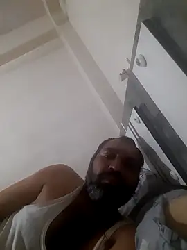 Hot-boy077 online show from 26, 9, 2025