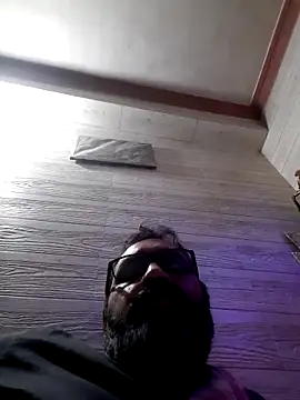 Hot-boy077 online show from 21, 2, 2026