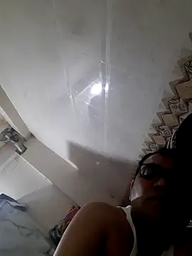 Hot-boy077 online show from 19, 3, 2026