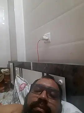 Hot-boy077 online show from 30, 9, 2025