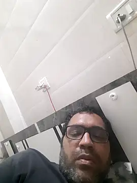 Hot-boy077 online show from 28, 10, 2025