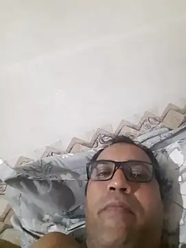 Hot-boy077 online show from 12, 10, 2025