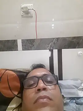 Hot-boy077 online show from 29, 10, 2025