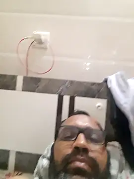 Hot-boy077 online show from 18, 9, 2025