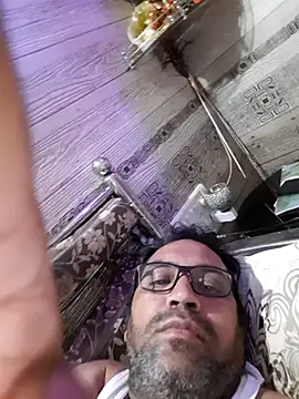 Hot-boy077 online show from 17, 3, 2026