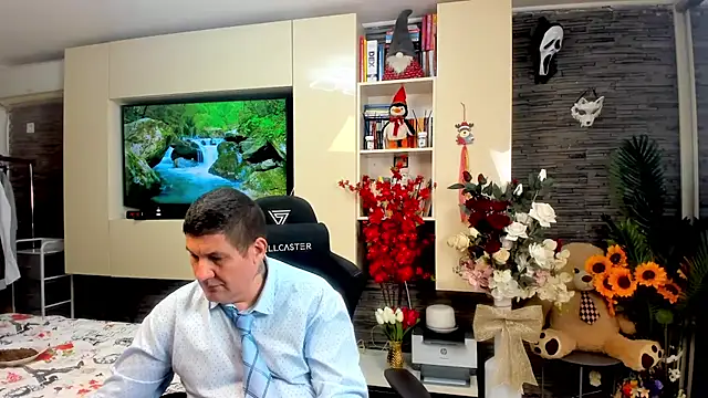 SpartacusDaddy48 online show from 26, 4, 2026