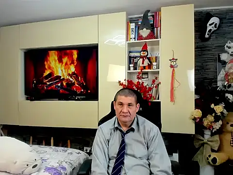 SpartacusDaddy48 online show from 1, 3, 2026