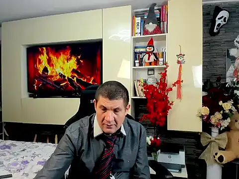 SpartacusDaddy48 online show from 13, 3, 2026