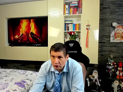 SpartacusDaddy48 online show from 13, 2, 2026