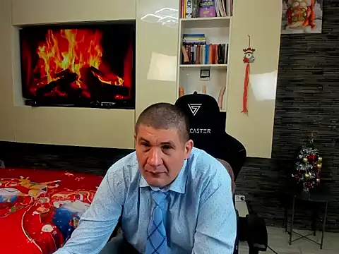 SpartacusDaddy48 online show from 14, 1, 2026