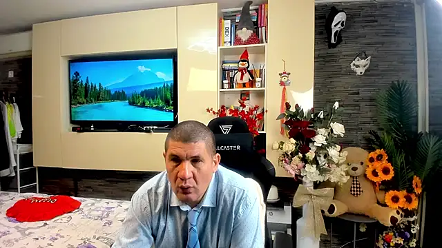 SpartacusDaddy48 online show from 9, 5, 2026