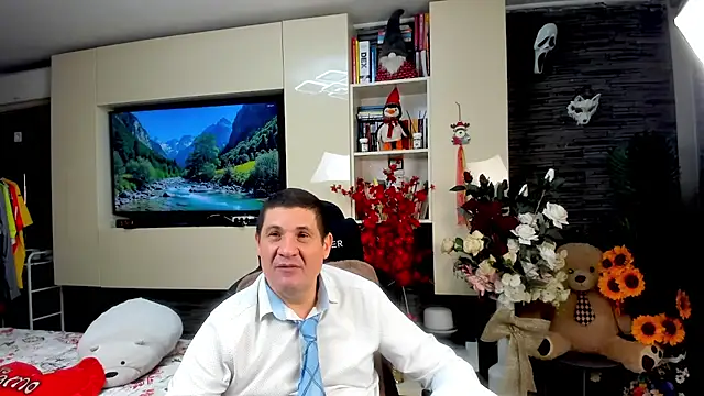SpartacusDaddy48 online show from 2, 6, 2026
